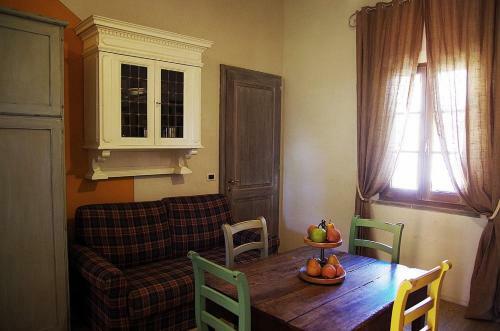 Dolciano Villa Sleeps 6 Pool Air Con Wifi