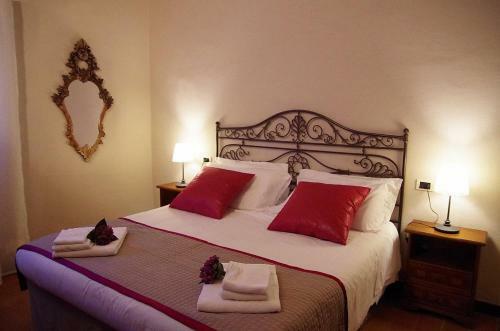 Dolciano Villa Sleeps 4 Pool Wifi