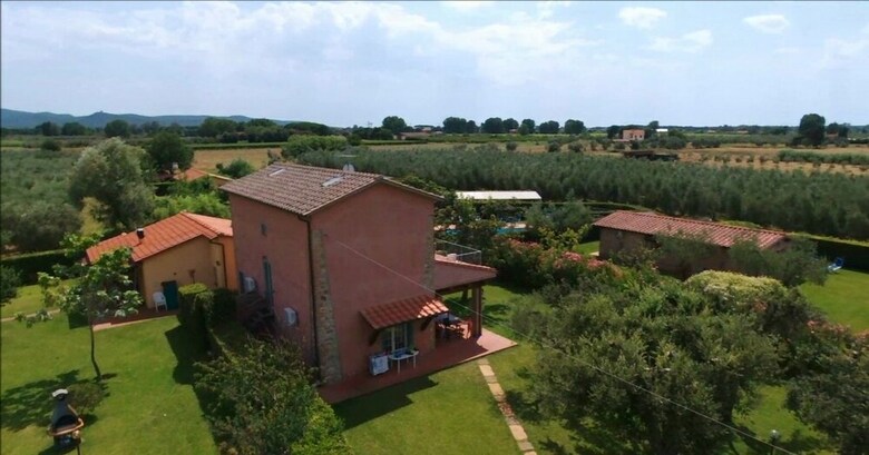 Podere Campi Al Mare
