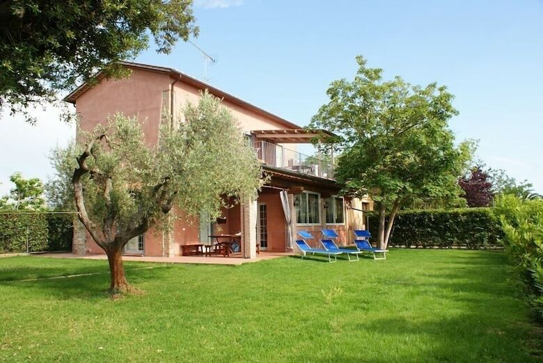 Podere Campi Al Mare