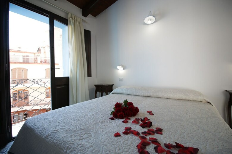 Hotel Ghivine Albergo Diffuso