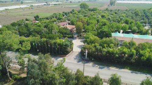 Happy Camp Mobile Homes In Camping Village Paestum