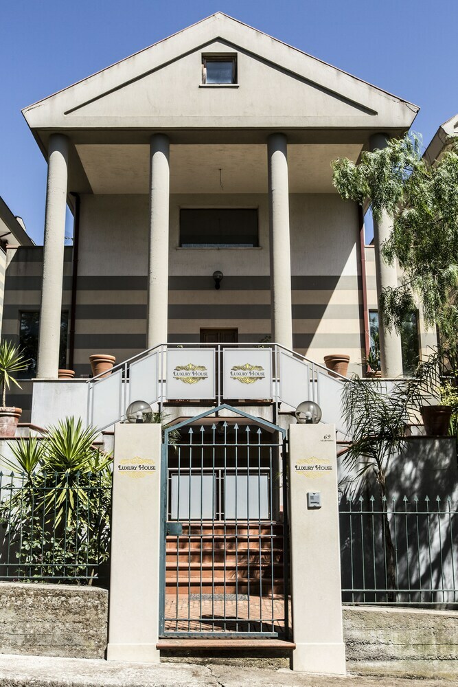 Luxury House
