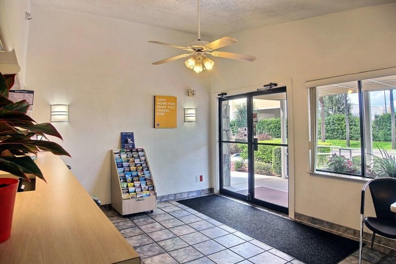 Motel 6 Palm Bay
