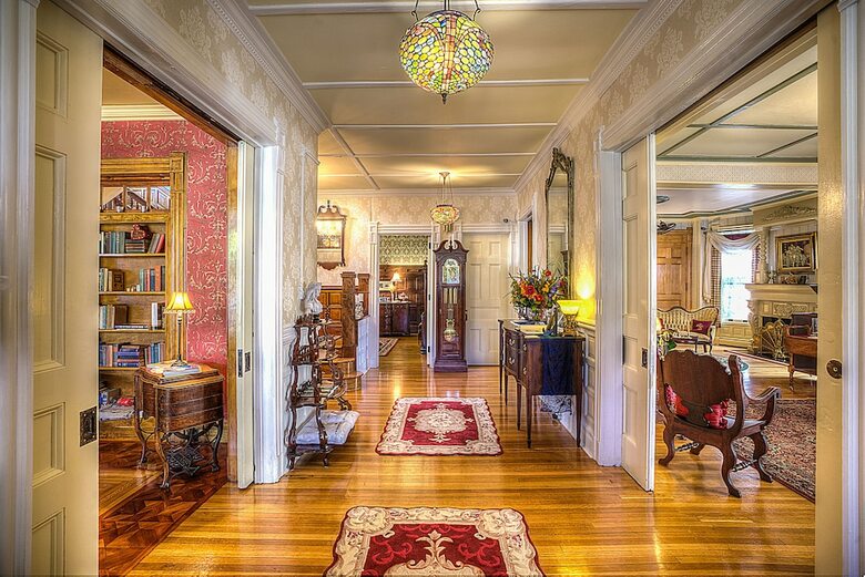 Bed & Breakfast The Wallingford Victorian Inn