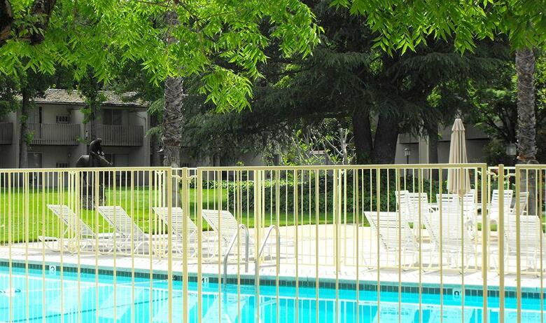 Hotel Los Gatos Lodge