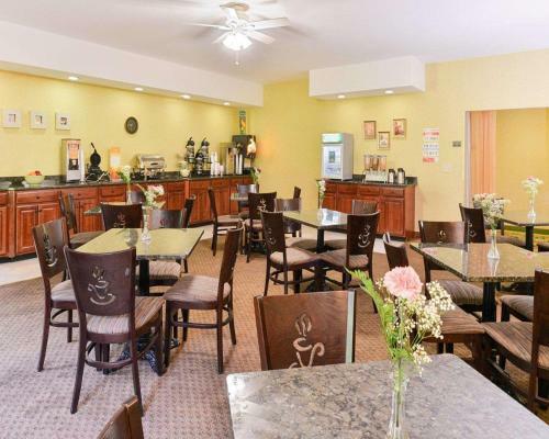Hotel Quality Suites Stratford