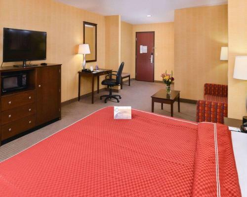 Hotel Quality Suites Stratford