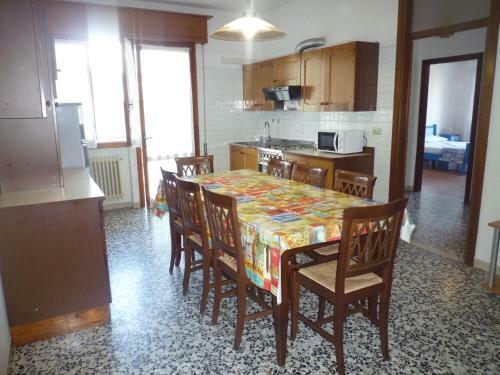 Apartment In Eraclea Mare 25695