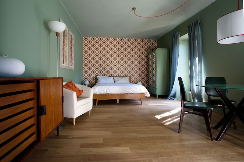 Apartamento Domus Plinii 1792 Suites