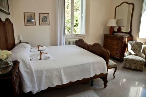 Fano Villa Sleeps 8 Pool Air Con Wifi