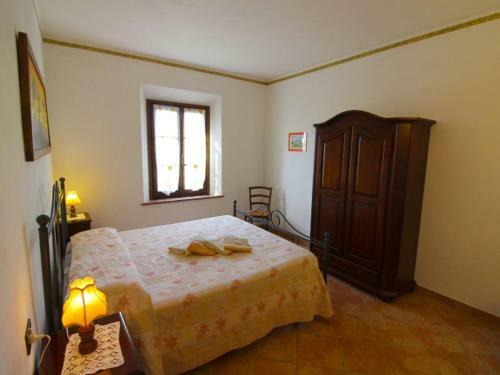 Fattoria Spedaletto Apartment Sleeps 6 Pool Wifi