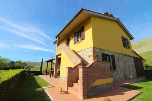 Fattoria Spedaletto Apartment Sleeps 6 Pool Wifi