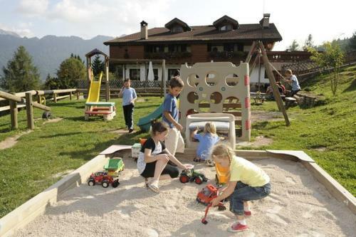 Hotel Chalet Piereni