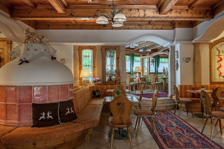 Hotel Brunet - The Dolomites Resort