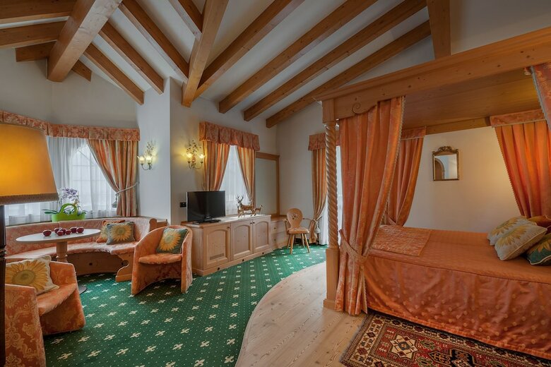 Hotel Brunet - The Dolomites Resort