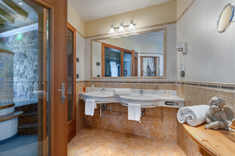 Hotel Brunet - The Dolomites Resort