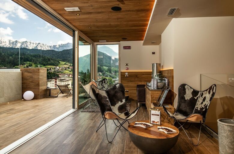 Hotel Brunet - The Dolomites Resort