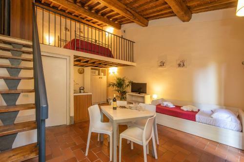 Villa Norcenni Aparthotel