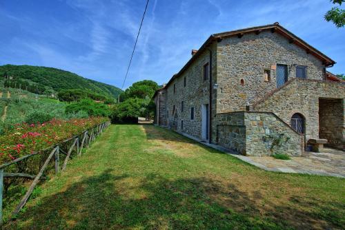 Figline Valdarno Apartment Sleeps 8