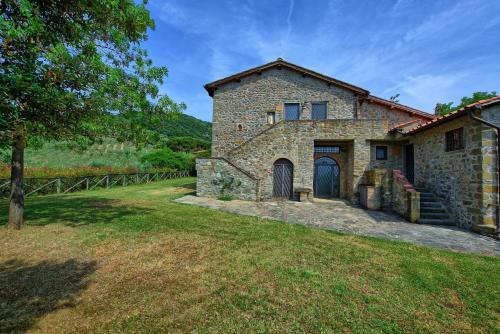 Figline Valdarno Apartment Sleeps 8