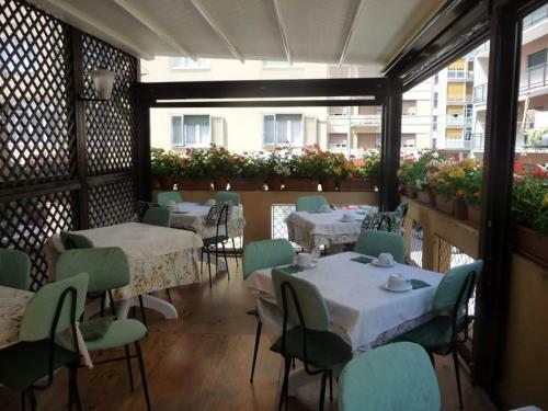Hotel Albergo Dei Fiori