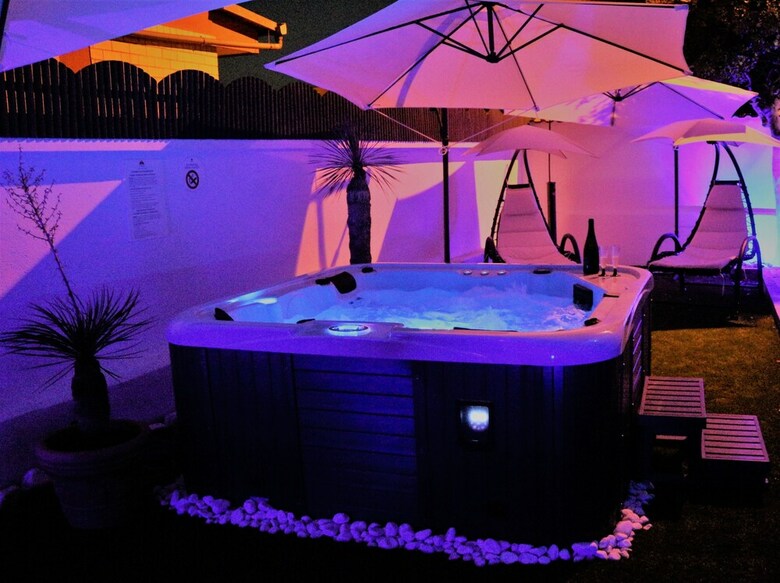 Hostal Apple Rooms Rome Airport