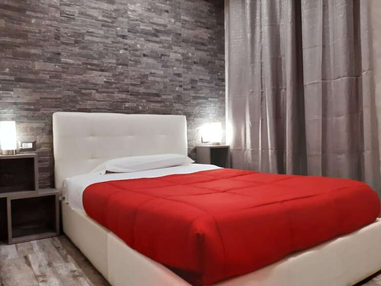 Hostal Apple Rooms Rome Airport