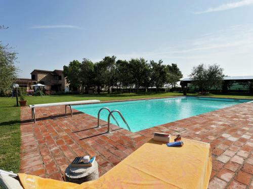 Scenic Home In Foiano Della Chiana With Terrace