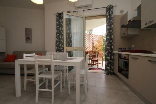 Apartamento Terre Di Fontane Bianche