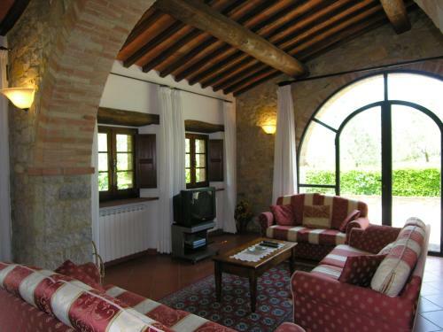 Collepetroso Villa Sleeps 8 Pool Wifi