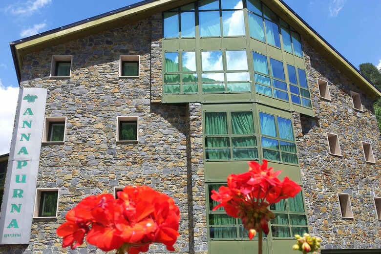 Annapurna Atiram Aparthotel