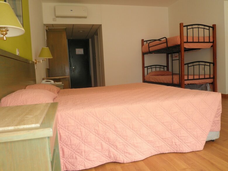 Hotel Park Beach(.)