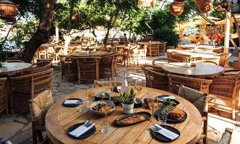 Hotel Odessa(.)
