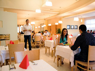 Miramar Hotel