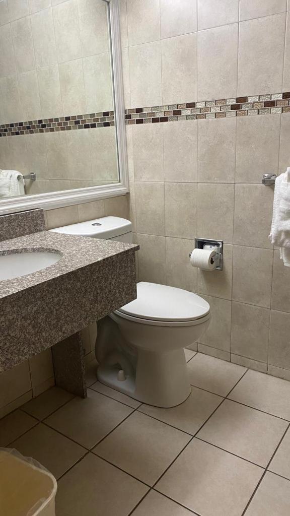 Hotel Ramada By Wyndham Rome - Verona
