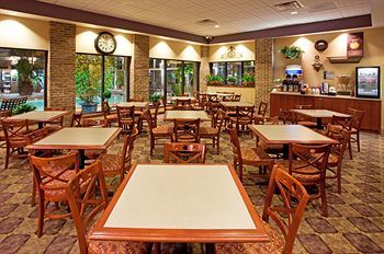 Holiday Inn Express Hotel & Suites Lansing-okemos (msu Area)