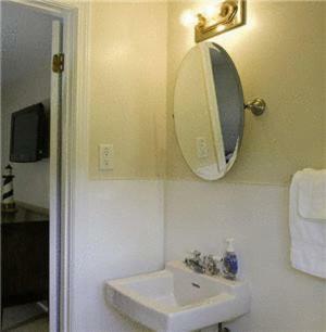 Hotel Santuit Inn