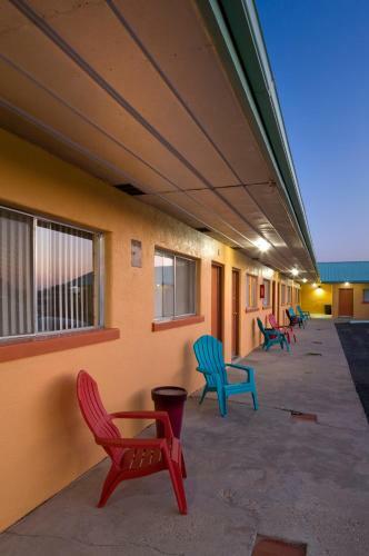 Sunset Motel Moriarty