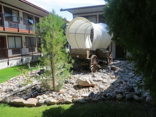 Saddle West Casino Hotel Rv Park