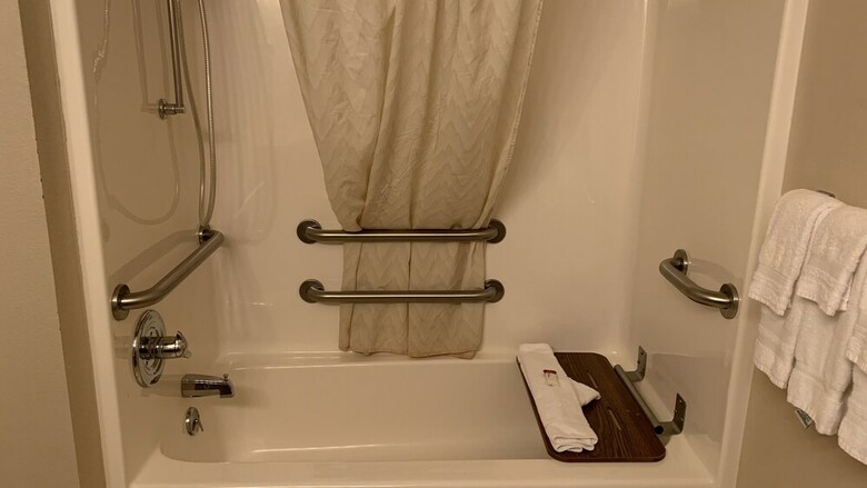 Hotel Fairbridge Inn And Suites - Miles City