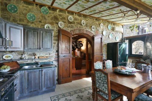 Villa Casina Di Mello