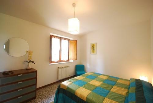 Barbischio Villa Sleeps 5 Pool Wifi