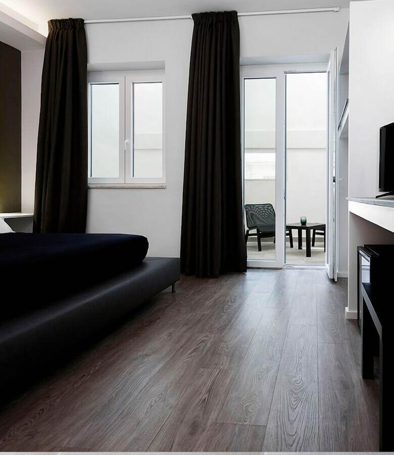 Bed & Breakfast Minimal Rooms
