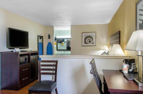 Hotel Comfort Inn Mccomb
