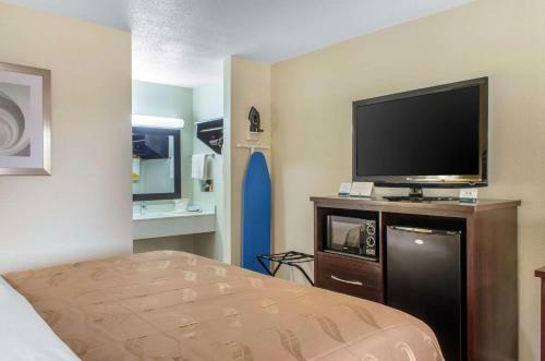 Hotel Comfort Inn Mccomb