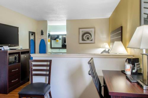 Hotel Comfort Inn Mccomb