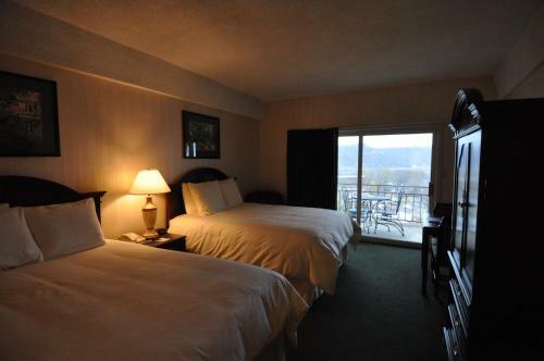 Hotel Hillside Inn