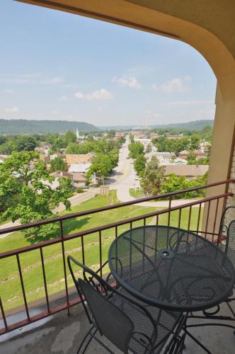 Hotel Hillside Inn