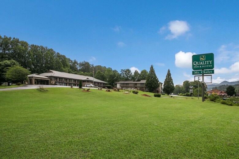 Hotel Quality Inn & Suites Mount Chalet